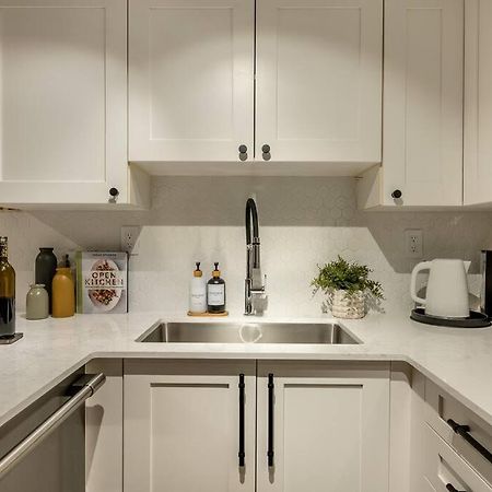 Powder & Pines Luxury Suite Γουίστλερ Εξωτερικό φωτογραφία