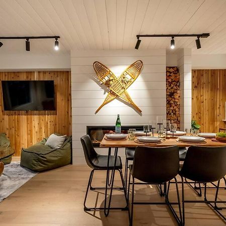 Powder & Pines Luxury Suite Γουίστλερ Εξωτερικό φωτογραφία