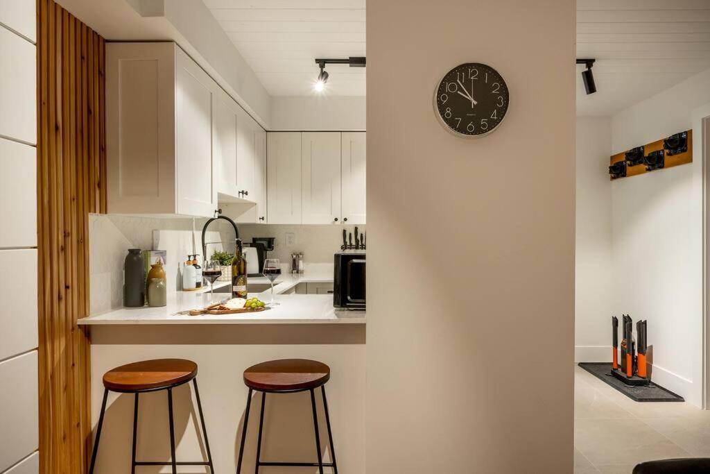 Powder & Pines Luxury Suite Γουίστλερ Εξωτερικό φωτογραφία