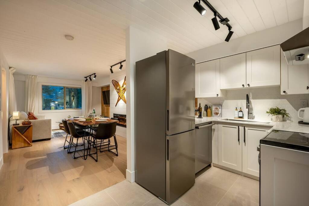 Powder & Pines Luxury Suite Γουίστλερ Εξωτερικό φωτογραφία